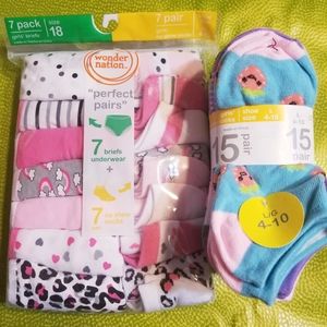 Girls socks/underwear bundle
